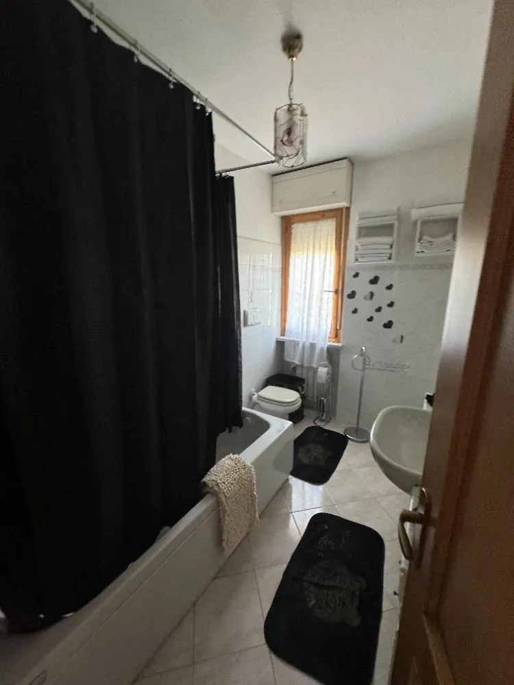 Апартаменты La Casa Di Mihaela Чинкуале Италия